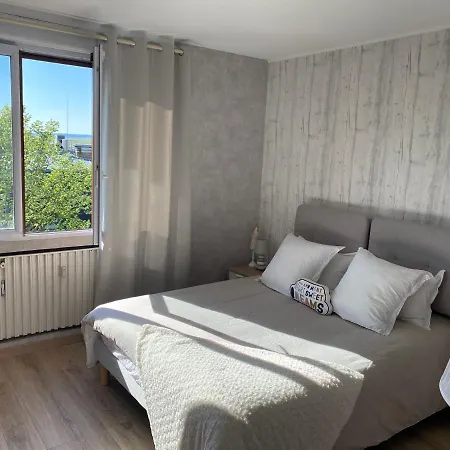 Ferienwohnung Avenue De Champagne Epernay Private Parking Exterior foto