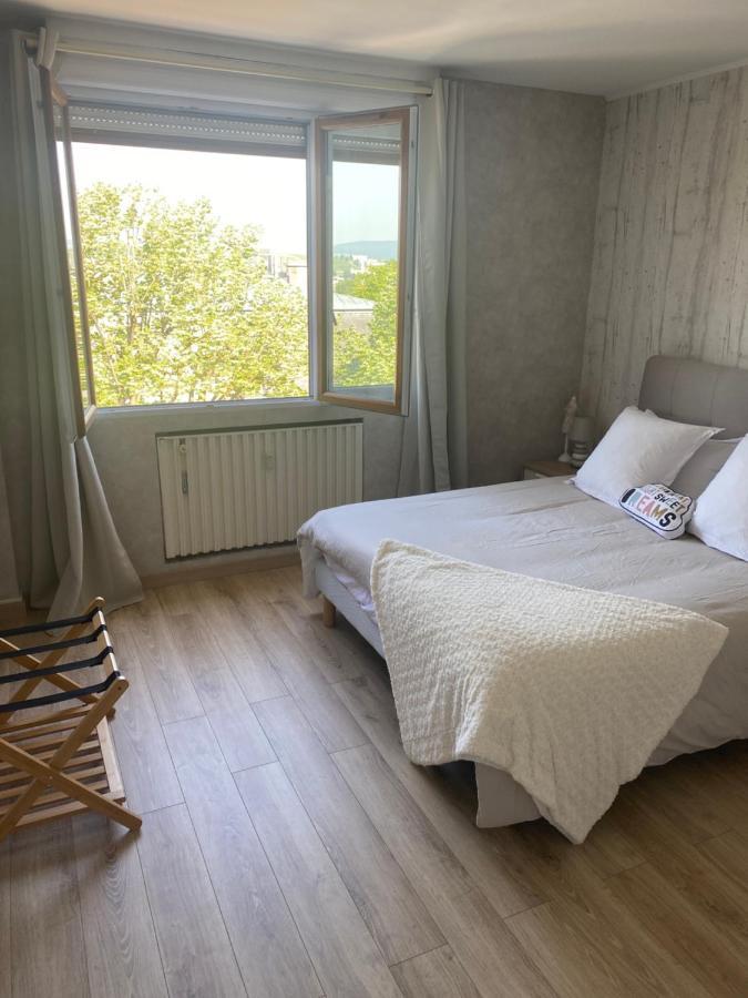 Avenue De Champagne Private Parking Appartement *